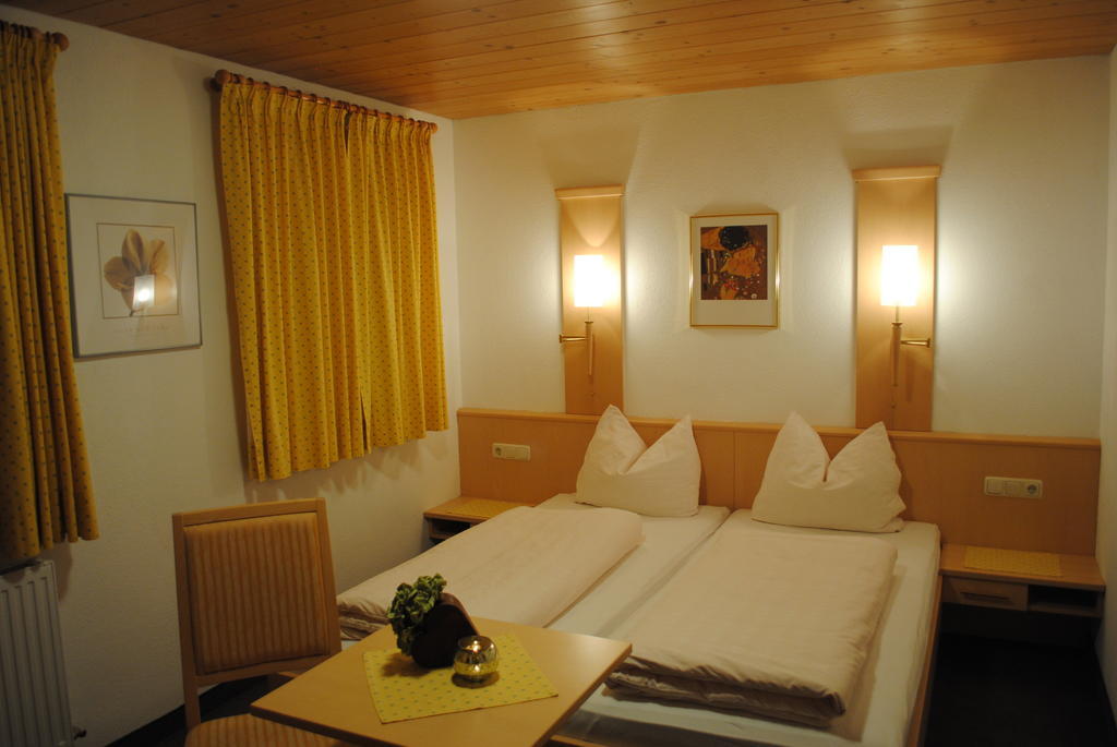 Haus Untergand Leilighet St. Anton am Arlberg Rom bilde
