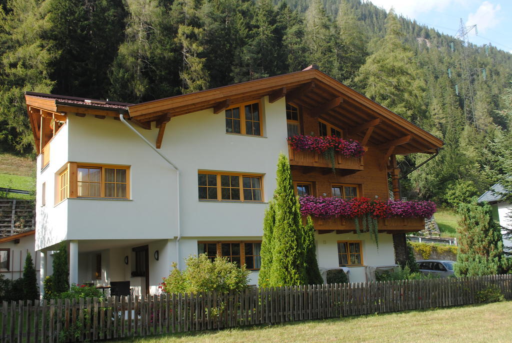 Haus Untergand Leilighet St. Anton am Arlberg Eksteriør bilde